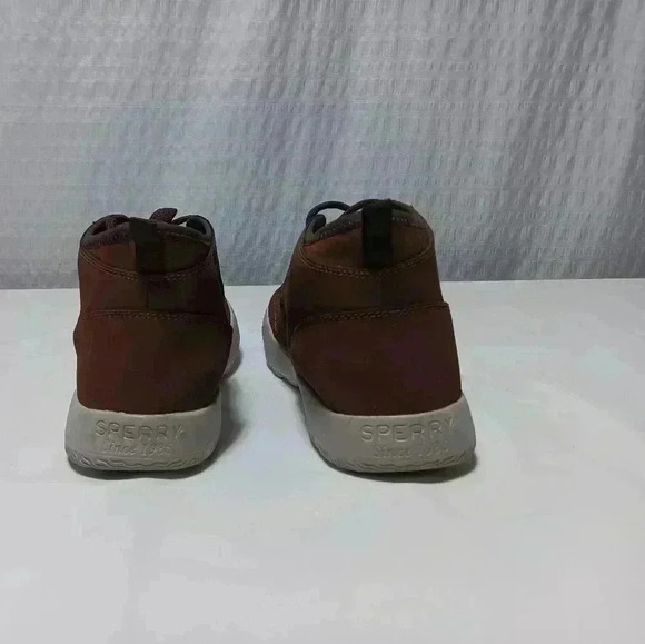 Sperry Chukka flat heel sneaker boot. Men's size 7 - Picture 5 of 9